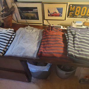 Lot of 8 Gap Mens Long Sleeve Pull Over Heavy Tees